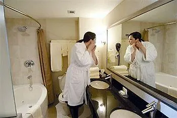 *** Hotel Canad Inns Destination Centre Polo Park Winnipeg Canada