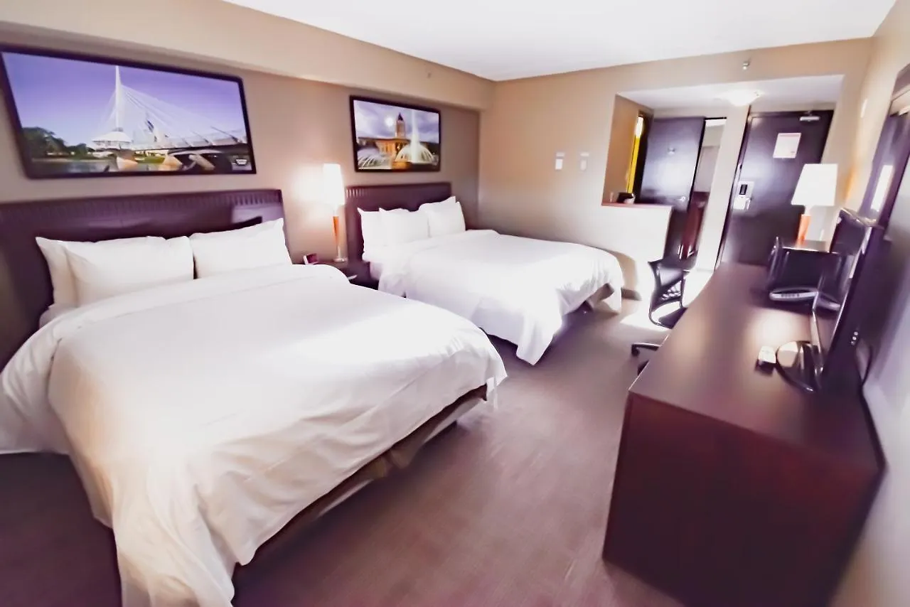 Canad Inns Destination Centre Polo Park ウィニペグ ホテル