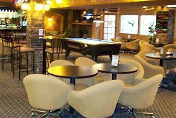 Canad Inns Destination Centre Polo Park ウィニペグ ホテル